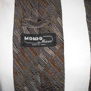 Mondo silk tie